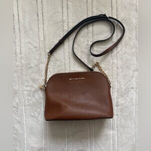 Michael kors tan chocolate brown crossbody satchel with gold hardware